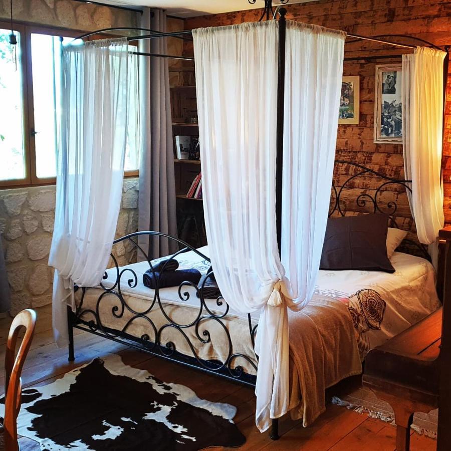 Los Masos Chambre D'Hotes Le Petit Ranch מראה חיצוני תמונה
